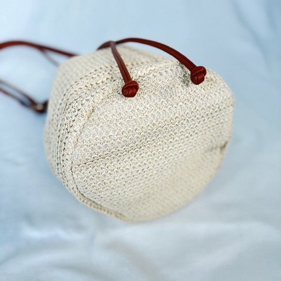 Montce Tan and Brown Bucket Bag - Picture 4 of 5